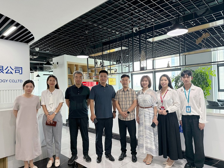 深化產(chǎn)教融合 共育數(shù)字人才 | 滄州職業(yè)技術(shù)學(xué)院領(lǐng)導(dǎo)蒞臨智博信息考察交流